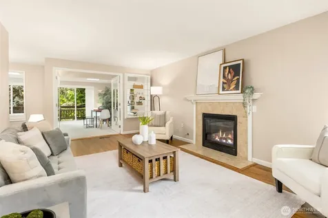1011 Blue Heron Avenue NE Bainbridge Island WA 98110