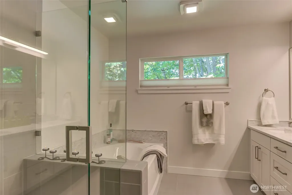 3500 E Lake Sammamish Parkway SE Sammamish WA 98075