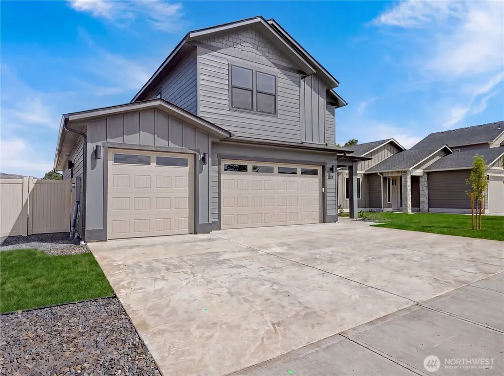 551 Perry Avenue East Wenatchee WA 98802