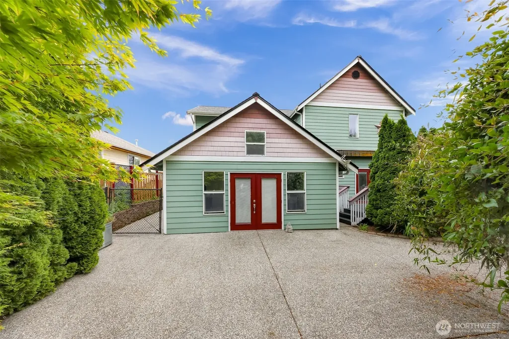 1188 Central Drive Camano Island WA 98282