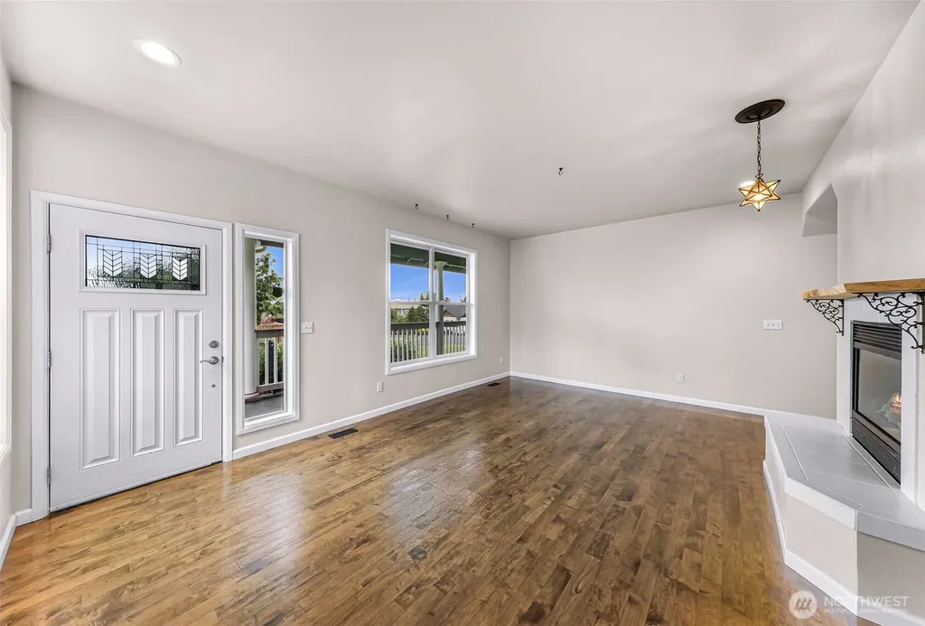 1188 Central Drive Camano Island WA 98282