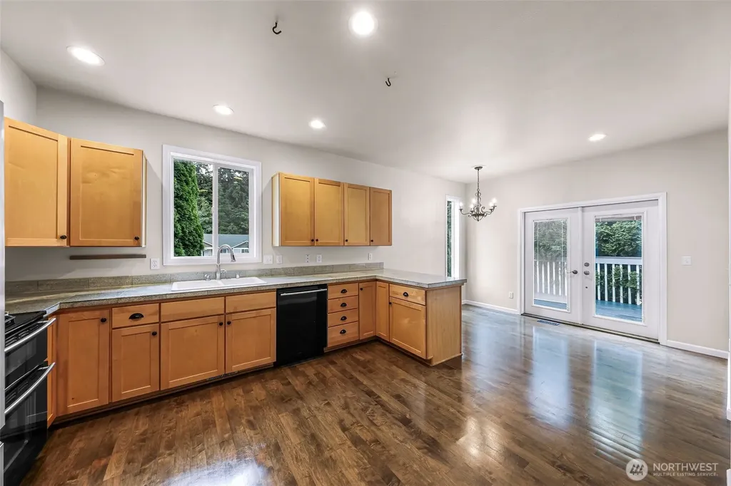 1188 Central Drive Camano Island WA 98282