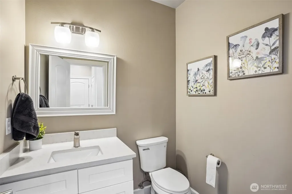 3815 380th Street S Auburn WA 98001