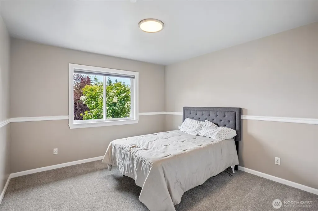3815 380th Street S Auburn WA 98001