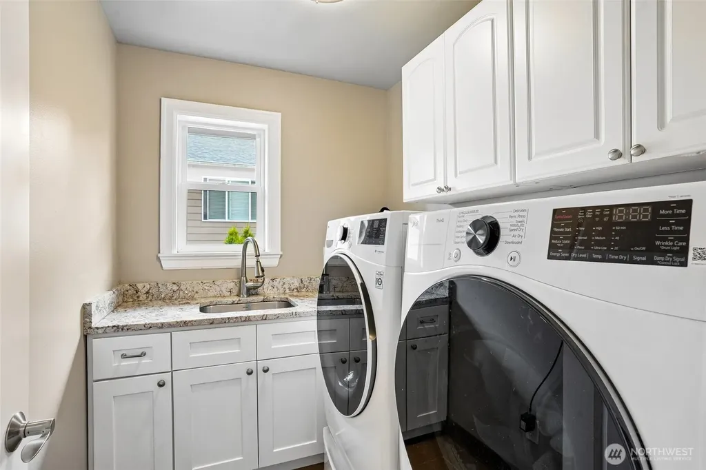 3815 380th Street S Auburn WA 98001