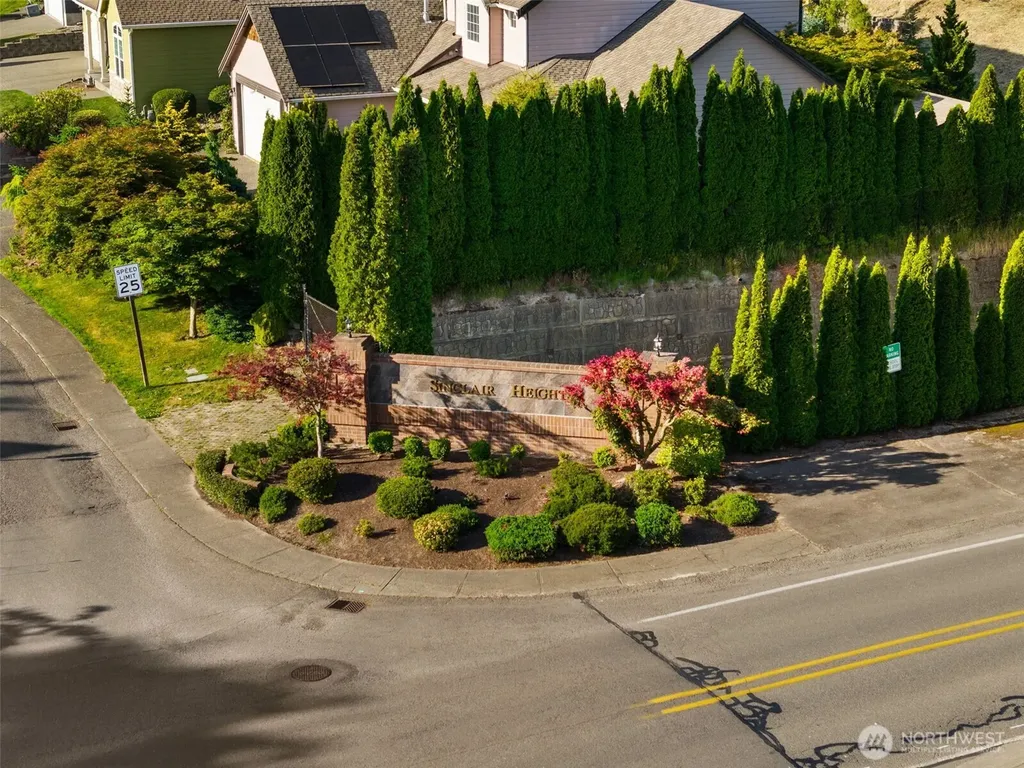 650 Medallion Place E Port Orchard WA 98366