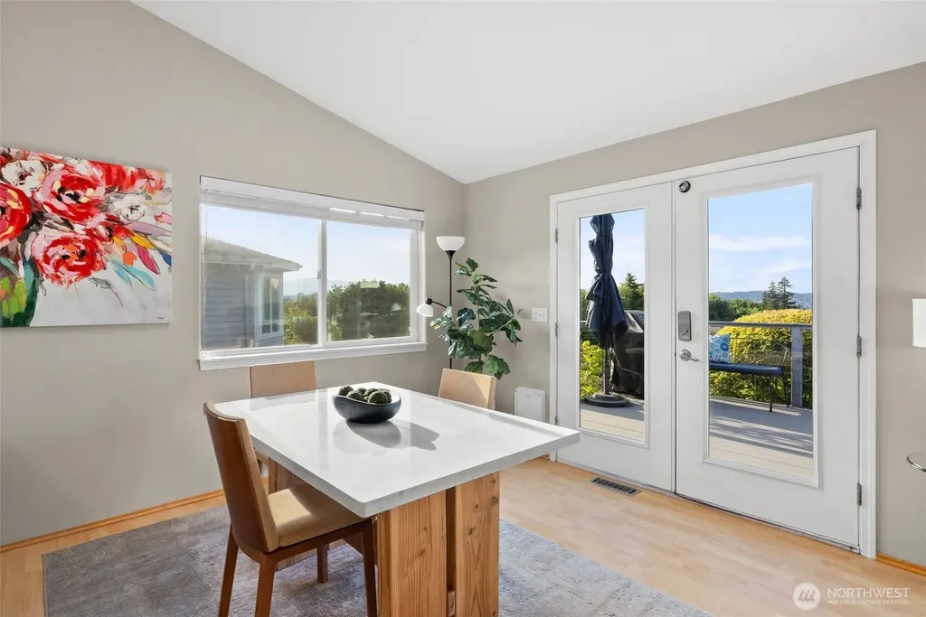 650 Medallion Place E Port Orchard WA 98366