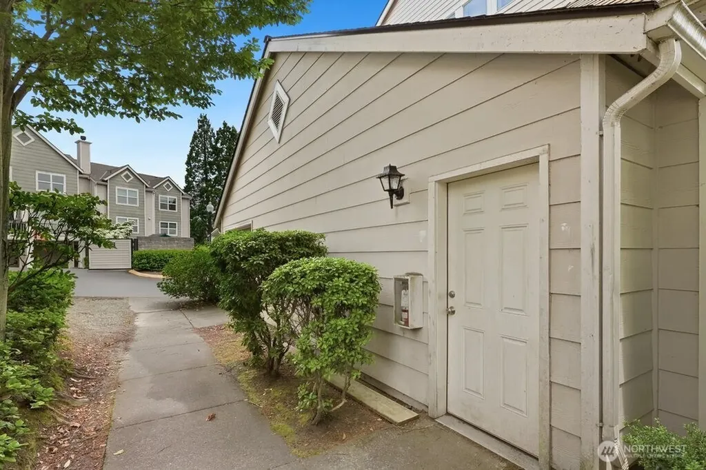 3116 164th Street SW Lynnwood WA 98087