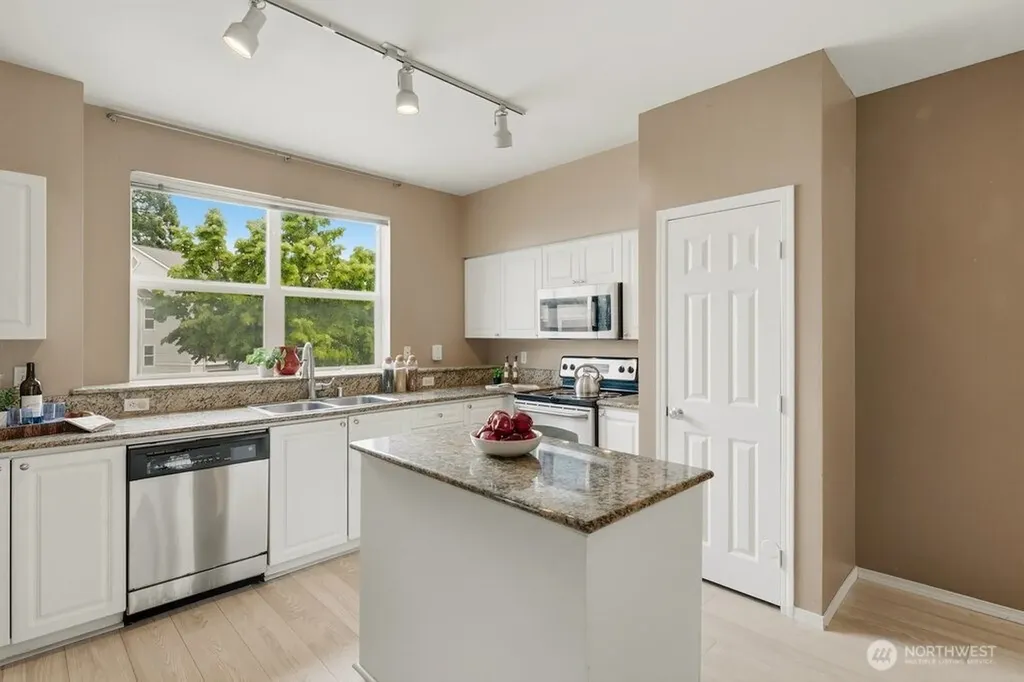 3116 164th Street SW Lynnwood WA 98087