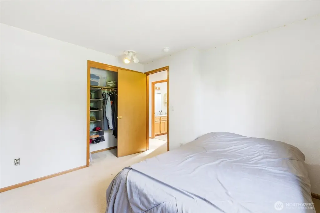 8216 50th Street Ct W University Place WA 98467
