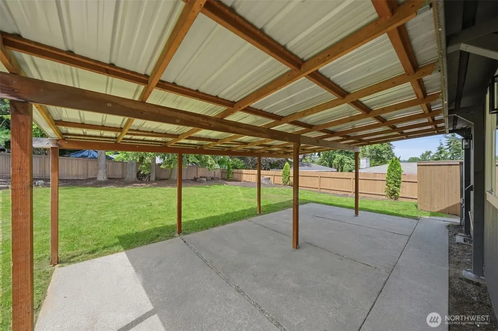 20926 44th Avenue W Lynnwood WA 98030