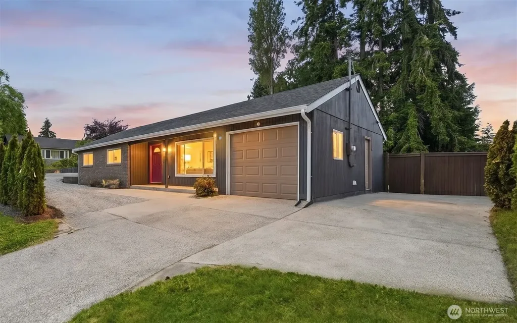 20926 44th Avenue W Lynnwood WA 98030