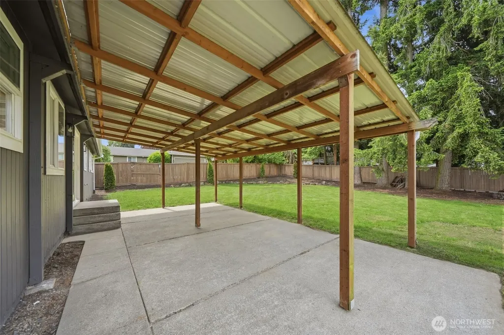 20926 44th Avenue W Lynnwood WA 98030