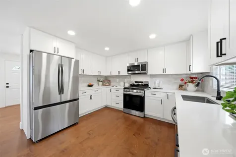 20926 44th Avenue W Lynnwood WA 98030