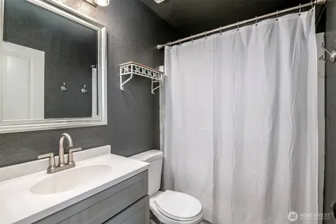10508 148th Street Ct E Puyallup WA 98374