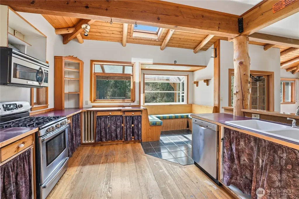 1763 Center Road Lopez Island WA 98261