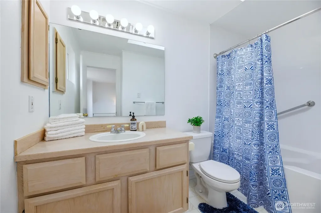 1205 57th Drive SE Auburn WA 98092
