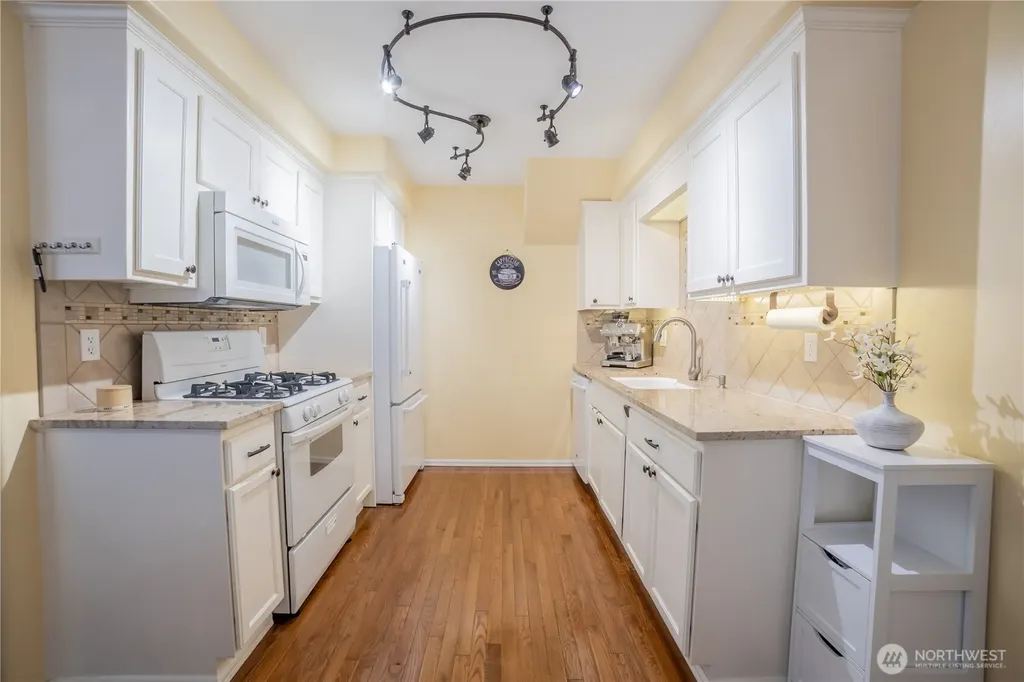 15633 44th Avenue W Lynnwood WA 98087