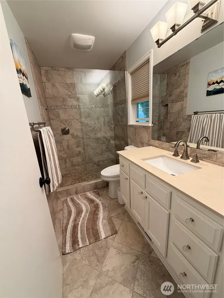 15633 44th Avenue W Lynnwood WA 98087