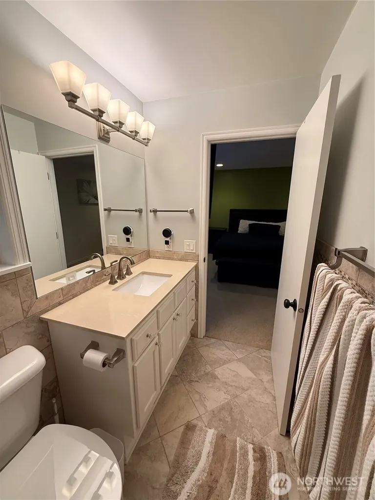 15633 44th Avenue W Lynnwood WA 98087