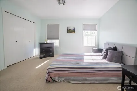15633 44th Avenue W Lynnwood WA 98087