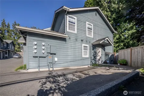 15633 44th Avenue W Lynnwood WA 98087