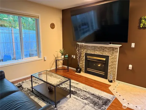15633 44th Avenue W Lynnwood WA 98087