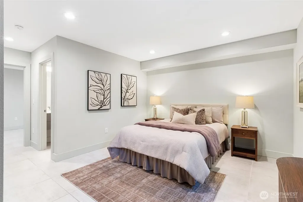 305 17th Avenue E Seattle WA 98112
