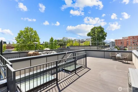 305 17th Avenue E Seattle WA 98112
