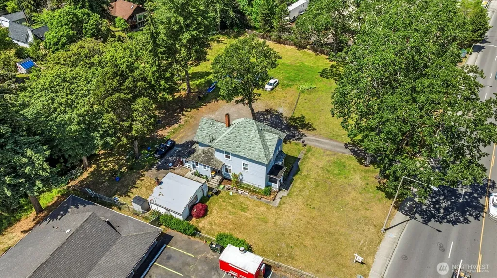 7704 Bridgeport Way W Lakewood WA 98499