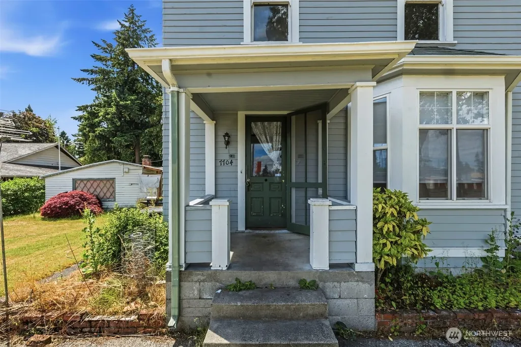 7704 Bridgeport Way W Lakewood WA 98499