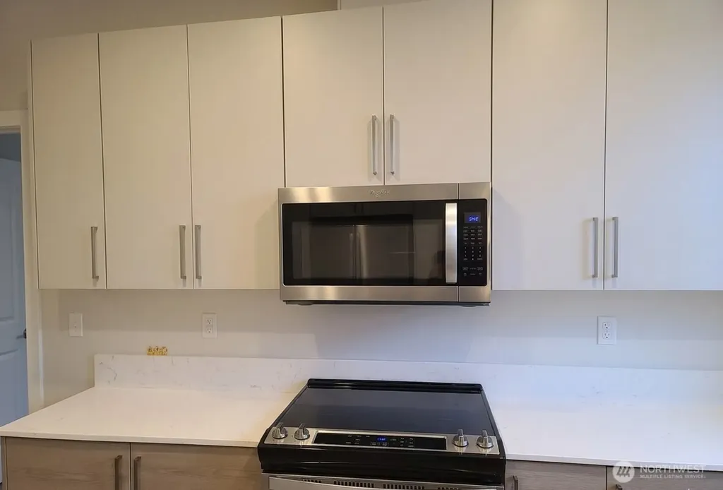 312 164th Street SW Lynnwood WA 98087