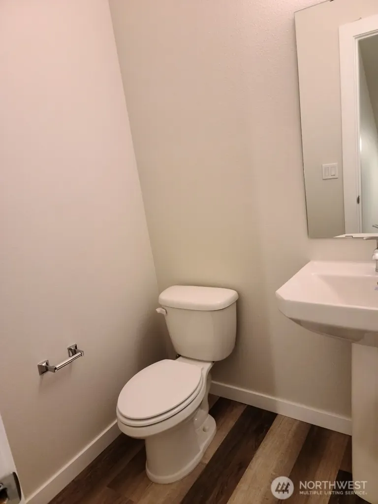 312 164th Street SW Lynnwood WA 98087