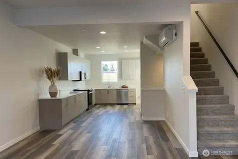 312 164th Street SW Lynnwood WA 98087