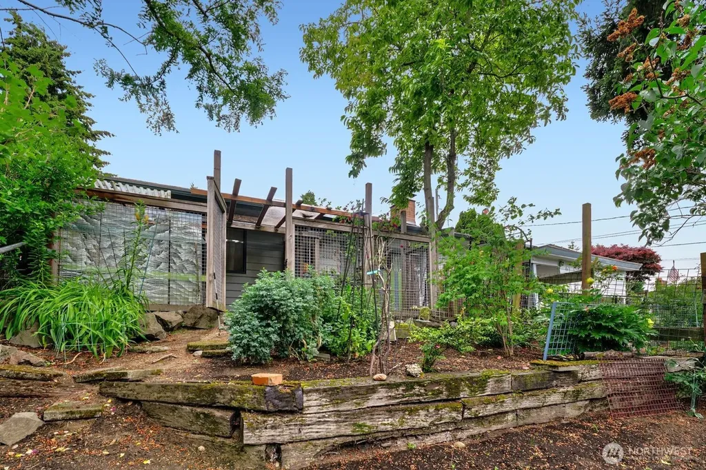 10728 29th Place SW Seattle WA 98146