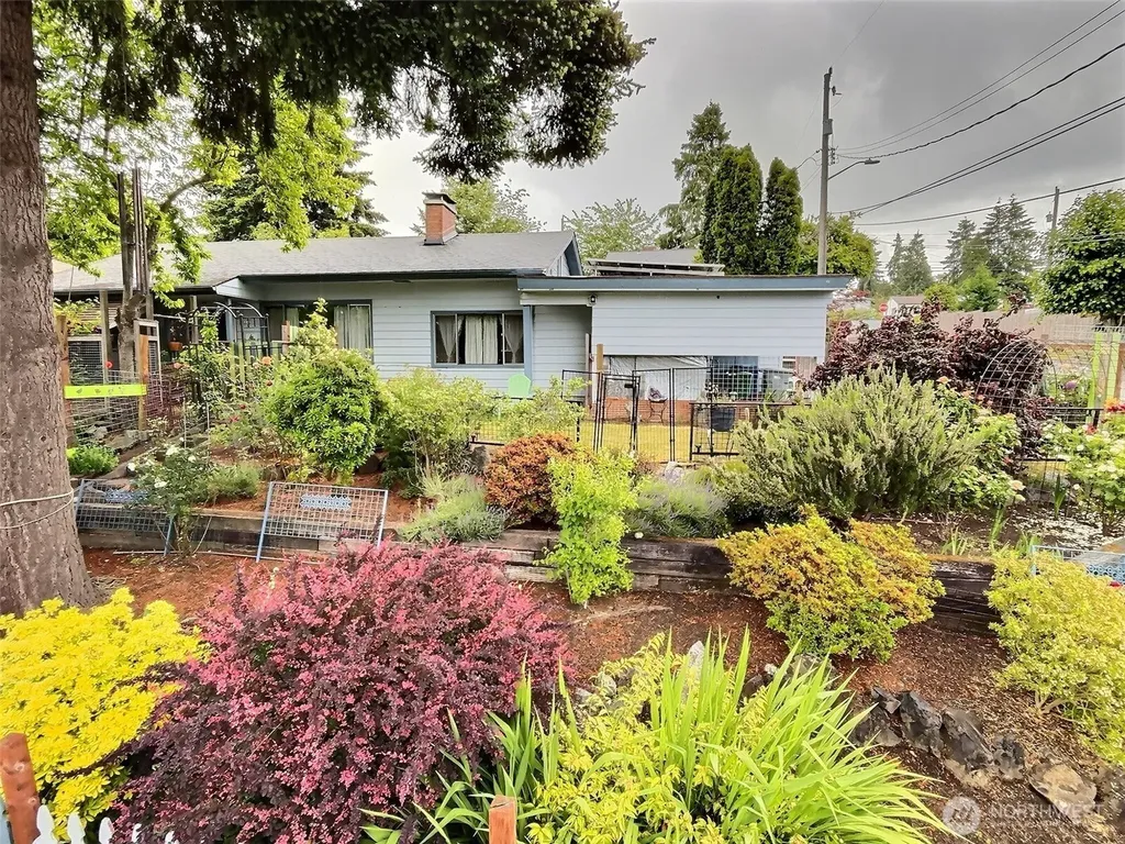 10728 29th Place SW Seattle WA 98146