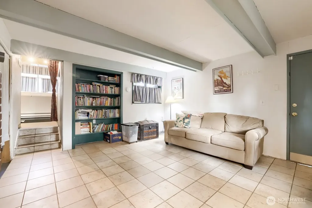 10728 29th Place SW Seattle WA 98146