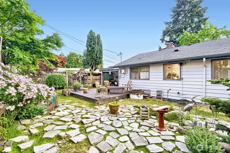 10728 29th Place SW Seattle WA 98146