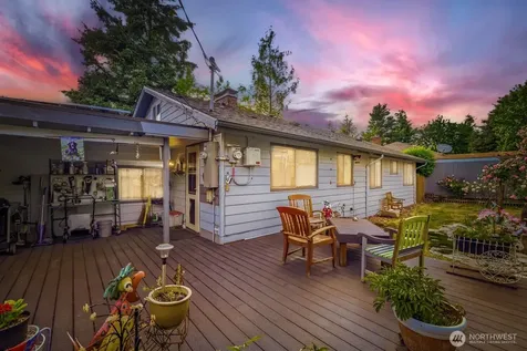 10728 29th Place SW Seattle WA 98146