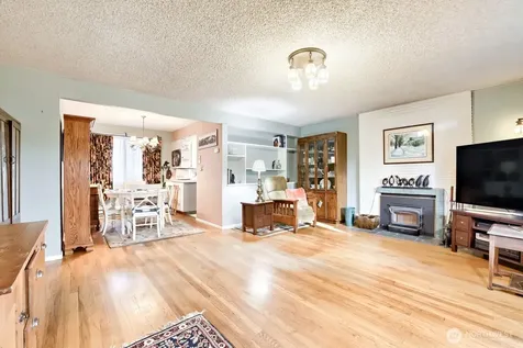 10728 29th Place SW Seattle WA 98146