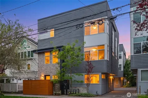 139 22nd Avenue E Seattle WA 98112