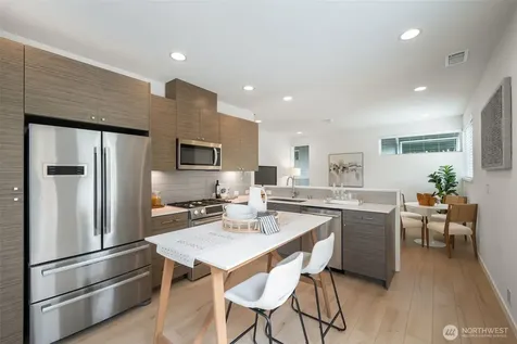 139 22nd Avenue E Seattle WA 98112