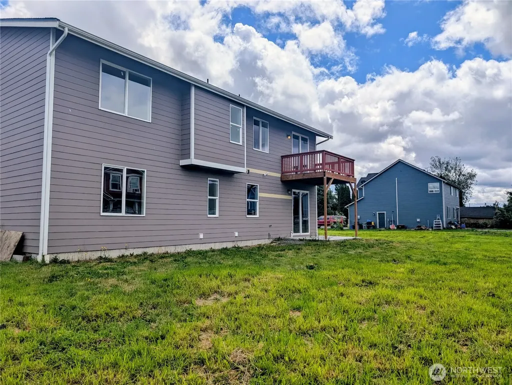 201 Stanley Avenue Algona WA 98001