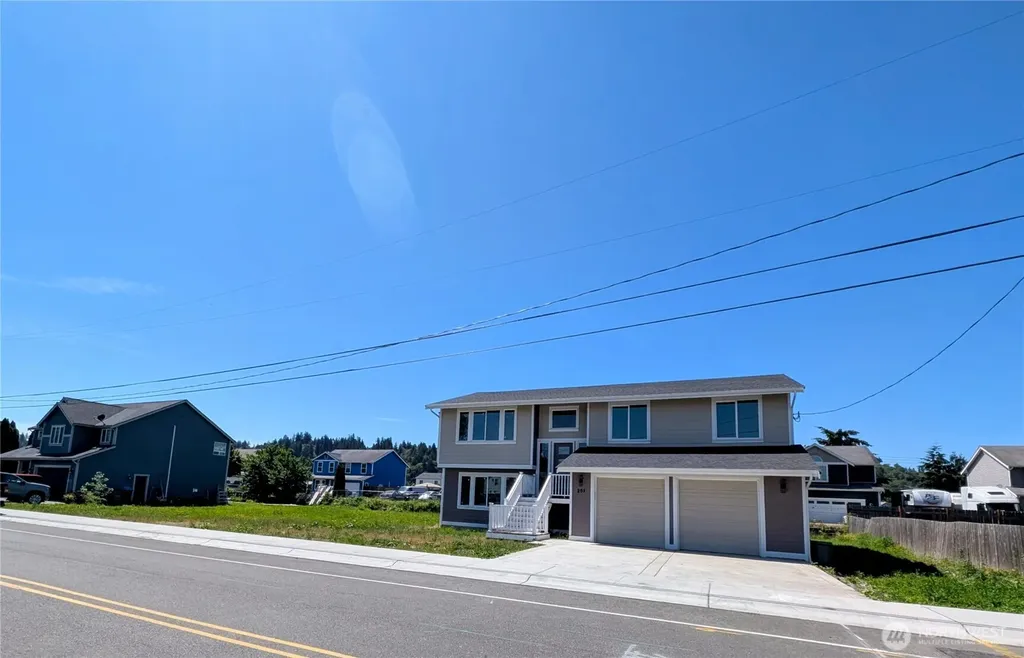 201 Stanley Avenue Algona WA 98001