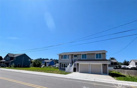 201 Stanley Avenue Algona WA 98001