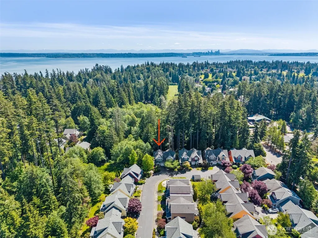 1328 Stonecress Lane NE Bainbridge Island WA 98110