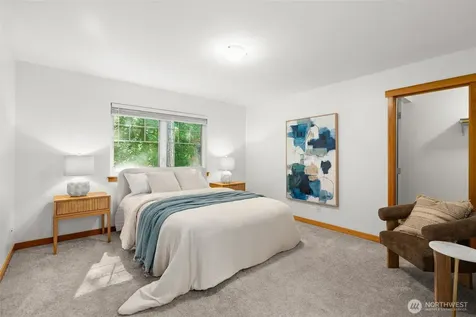 1328 Stonecress Lane NE Bainbridge Island WA 98110