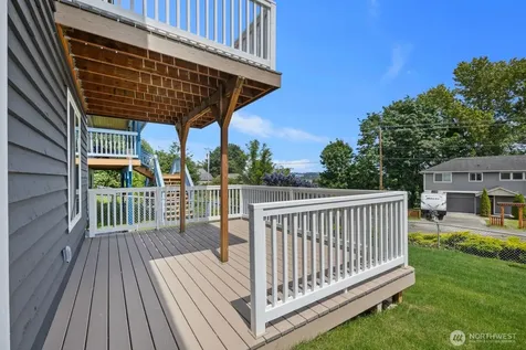 2126 E Grand Avenue Everett WA 98201
