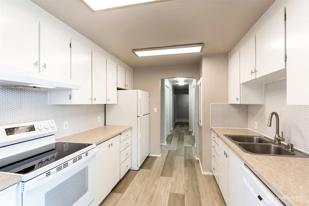 319 N Dunlap Street Sequim WA 98382