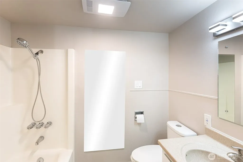 319 N Dunlap Street Sequim WA 98382
